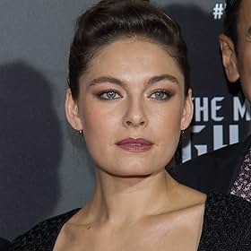 Alexa Davalos