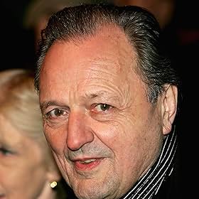 Peter Bowles