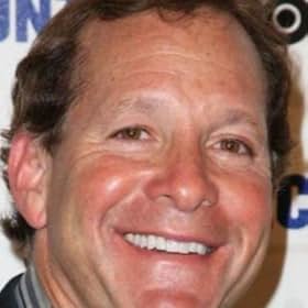 Steve Guttenberg