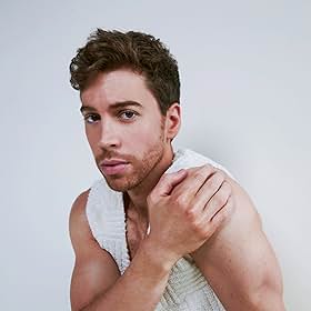 Jordan Gavaris