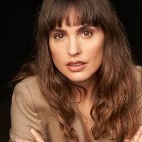 Verónica Echegui