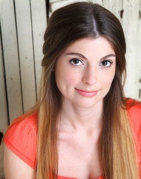 Laura Aidan