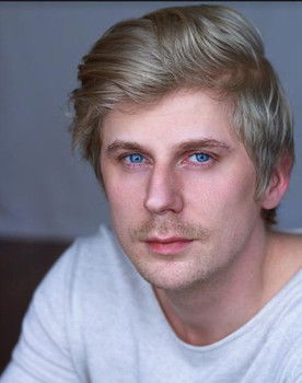 Christopher De-Schuster