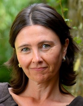 Noni Lewis