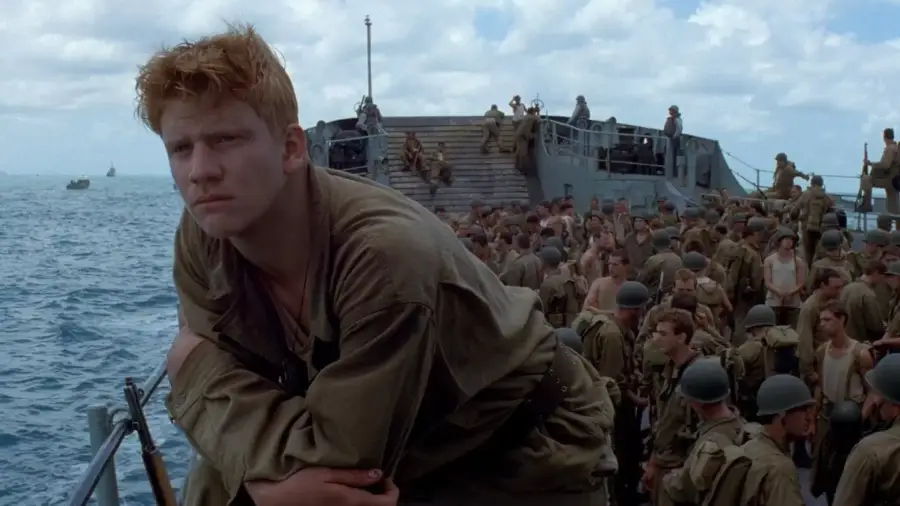 خط باریک سرخ (The Thin Red Line) – ۱۹۹۸