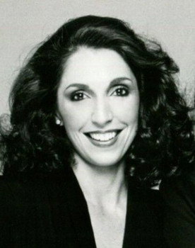 Stephanie Cotsirilos