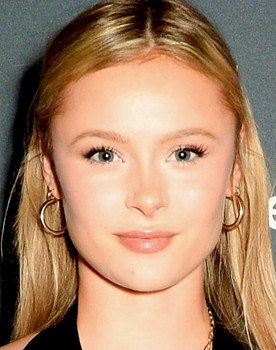 Mia Jenkins