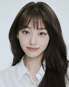 Kang Mi-na