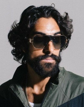 Eman Esfandi